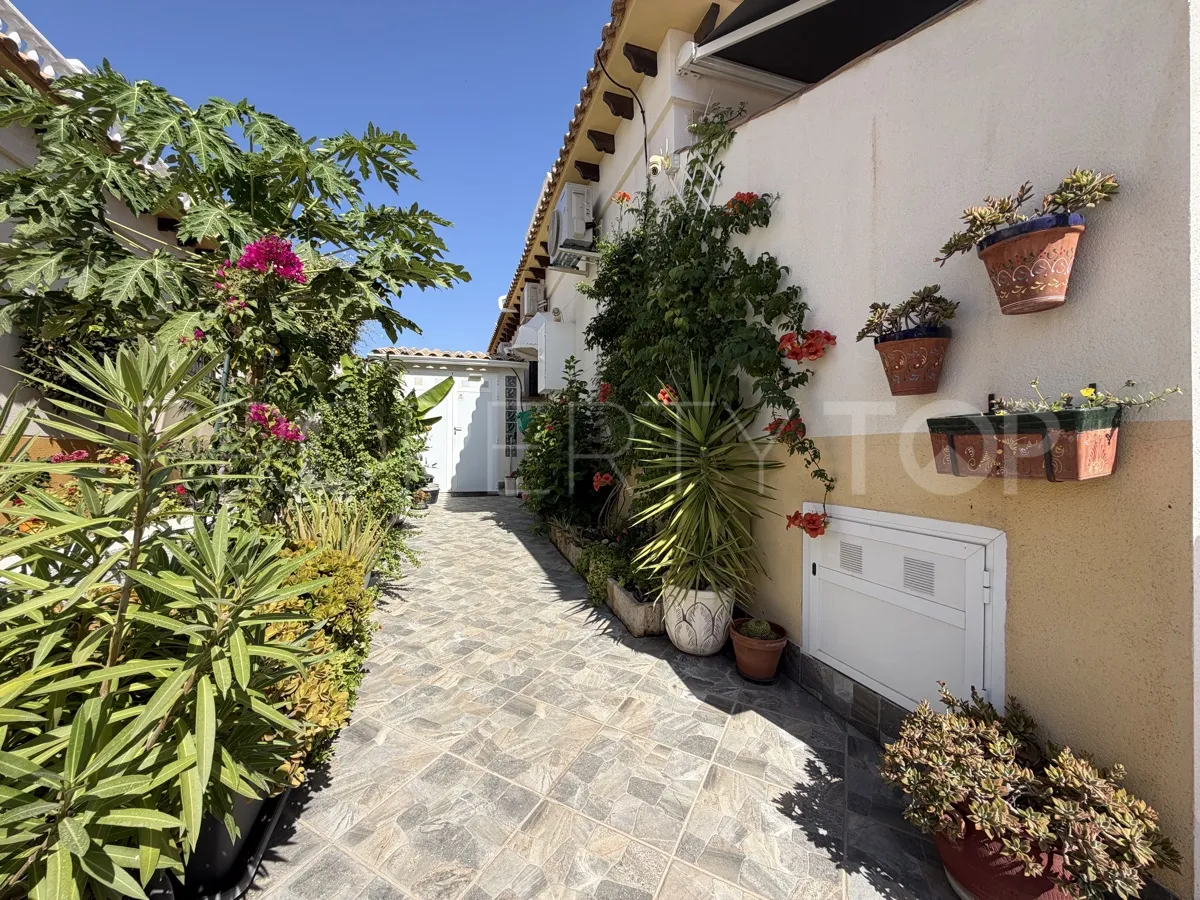 2 bedrooms town house in Los Altos de Marbella for sale