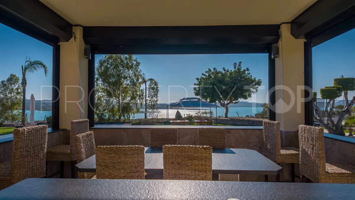 Villa a la venta en Torremendo con 6 dormitorios
