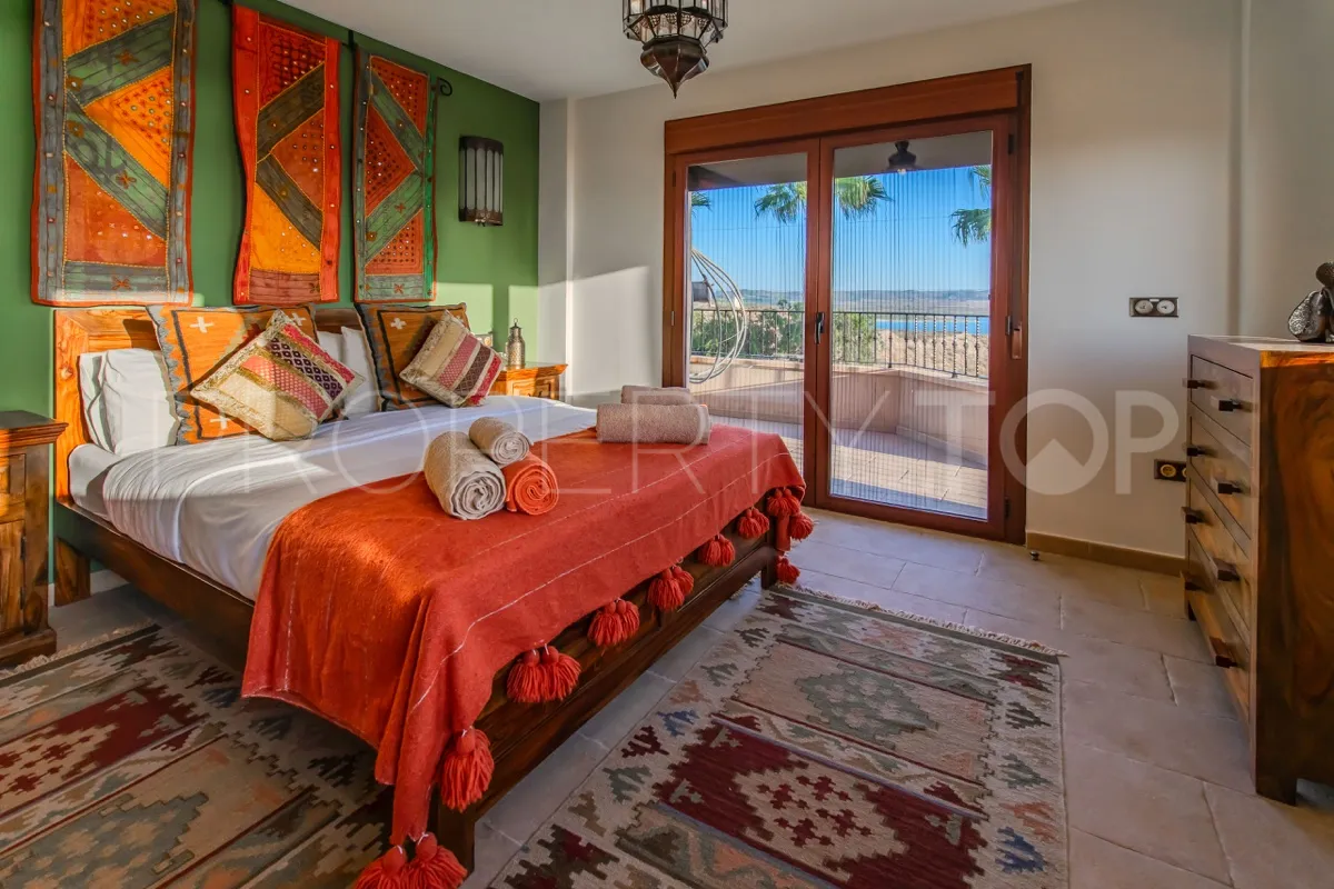 Villa a la venta en Torremendo con 6 dormitorios