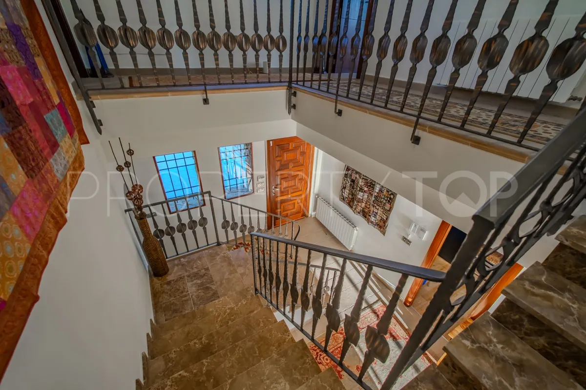 Villa a la venta en Torremendo con 6 dormitorios