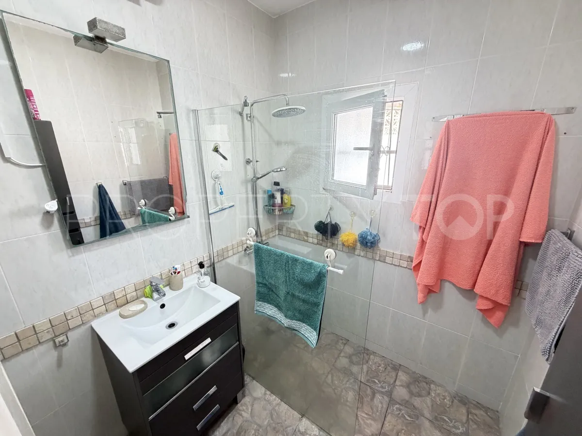 Comprar bungalow de 2 dormitorios en Rioja