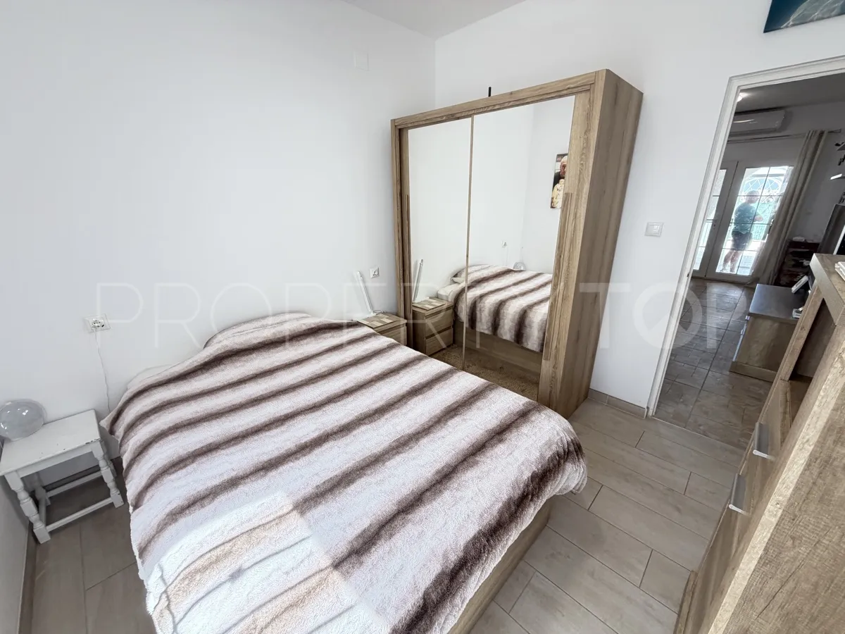 Comprar bungalow de 2 dormitorios en Rioja