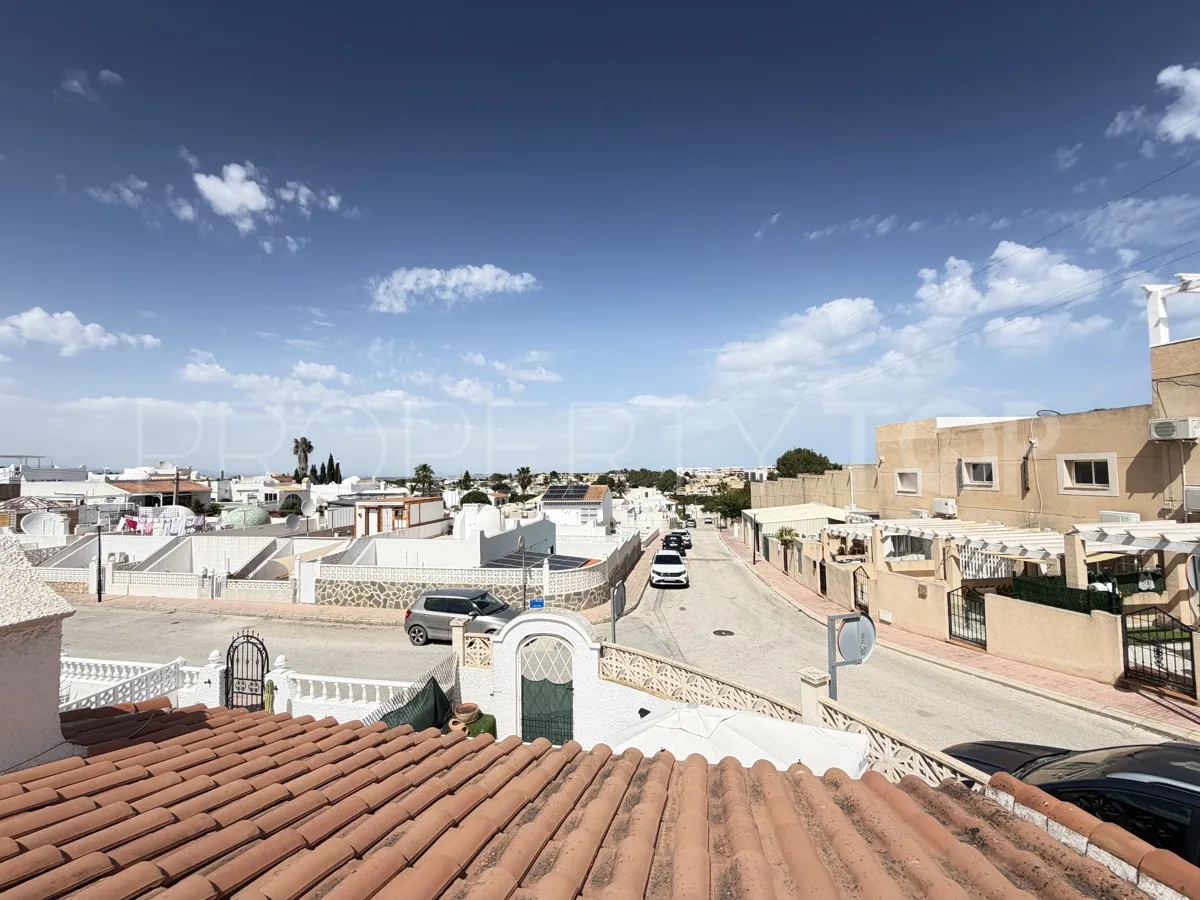Comprar bungalow de 2 dormitorios en Rioja