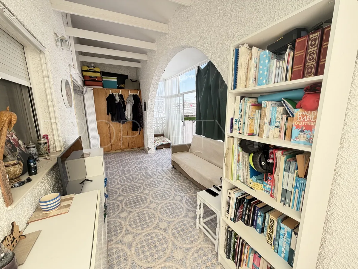 Comprar bungalow de 2 dormitorios en Rioja