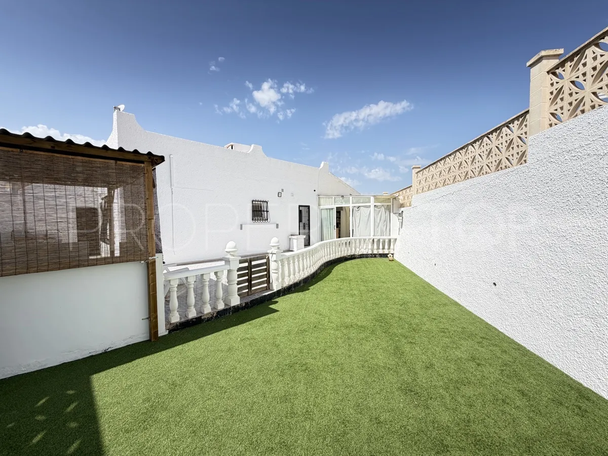 Comprar bungalow de 2 dormitorios en Rioja