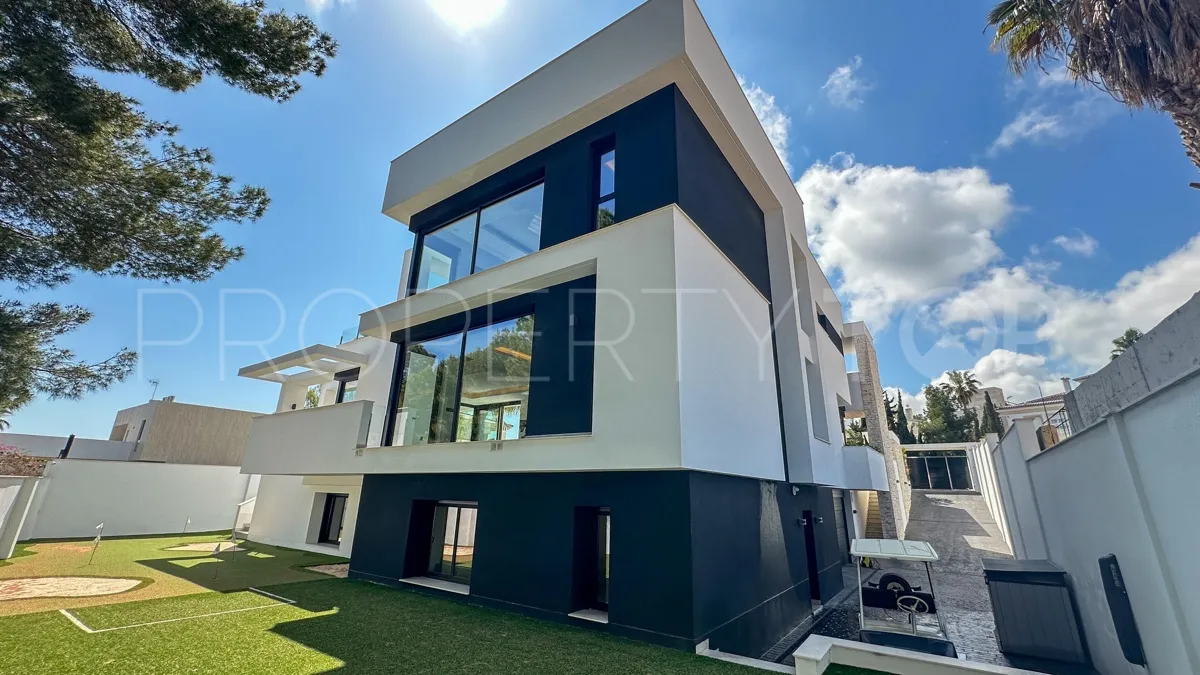 Villa en venta en Rioja de 4 dormitorios