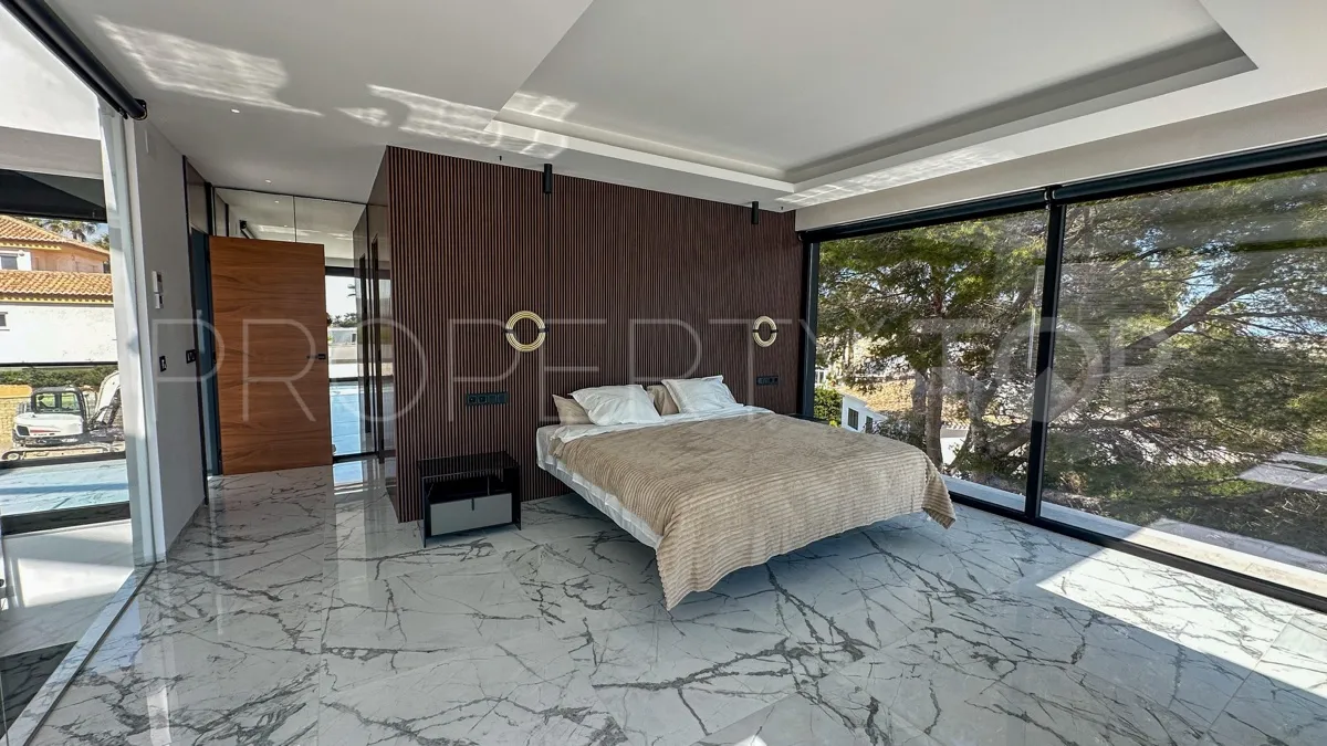 Villa en venta en Rioja de 4 dormitorios