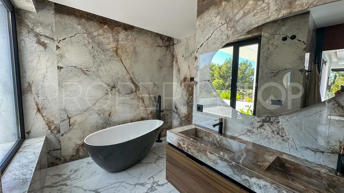 Villa en venta en Rioja de 4 dormitorios