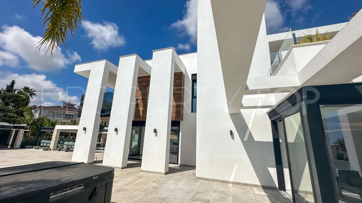 Villa en venta en Rioja de 4 dormitorios