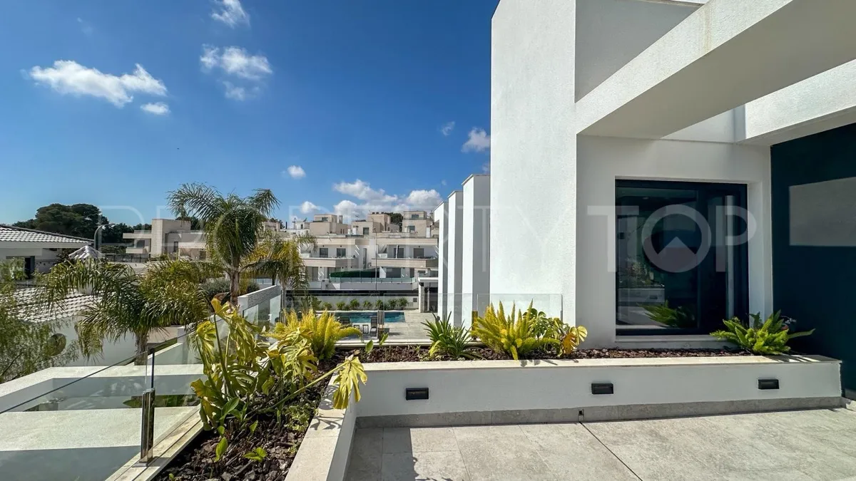Villa en venta en Rioja de 4 dormitorios