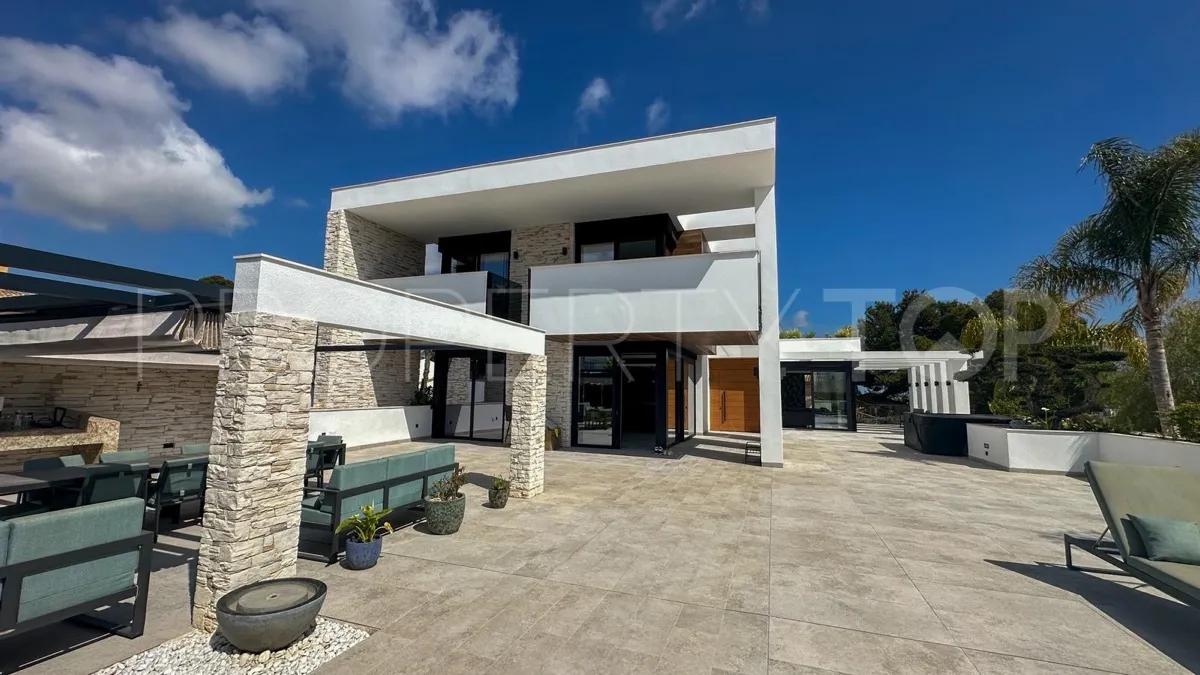 Villa en venta en Rioja de 4 dormitorios