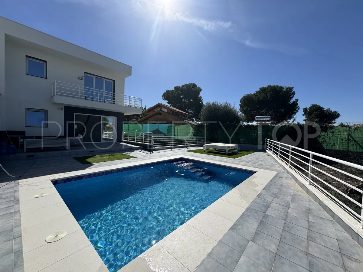 Los Balcones, villa en venta de 4 dormitorios