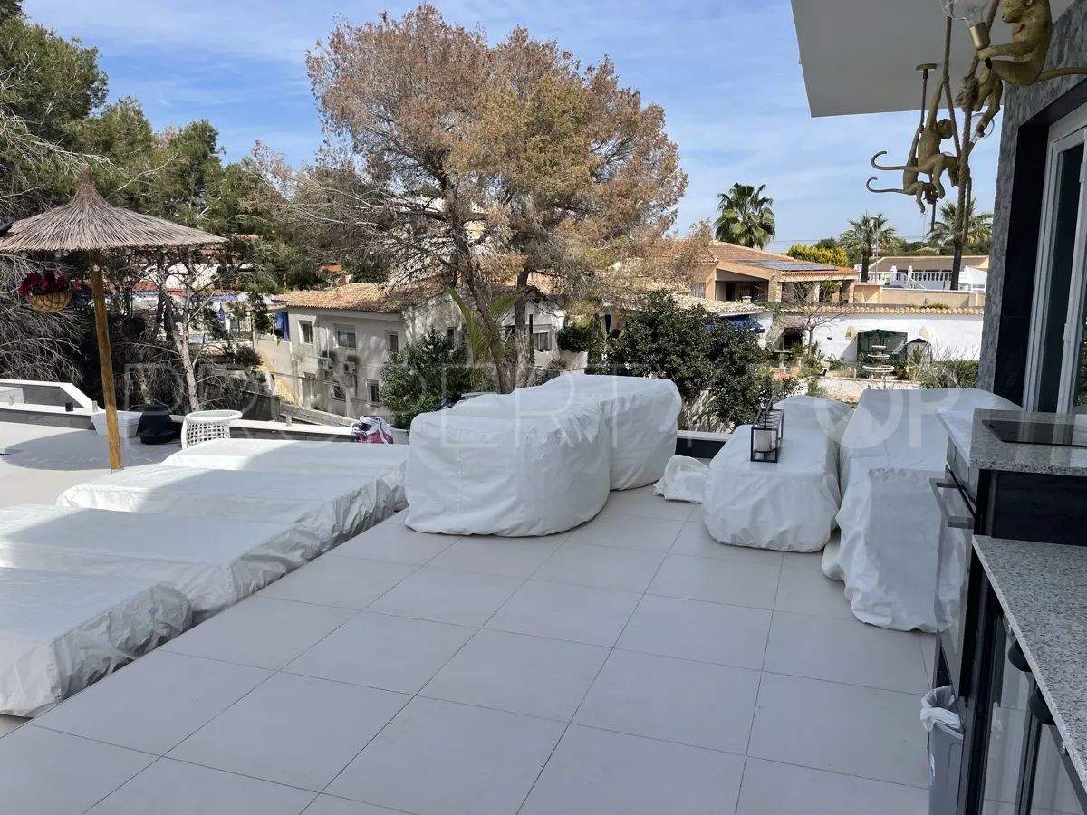 Los Balcones villa for sale