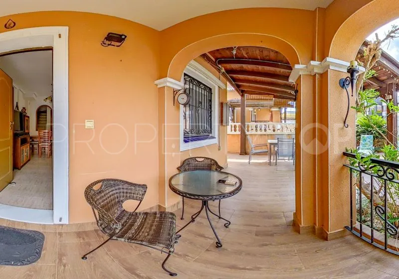 Adosado con 3 dormitorios en venta en Los Altos de Marbella