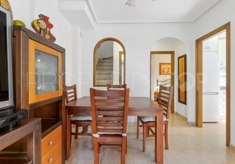 Adosado con 3 dormitorios en venta en Los Altos de Marbella