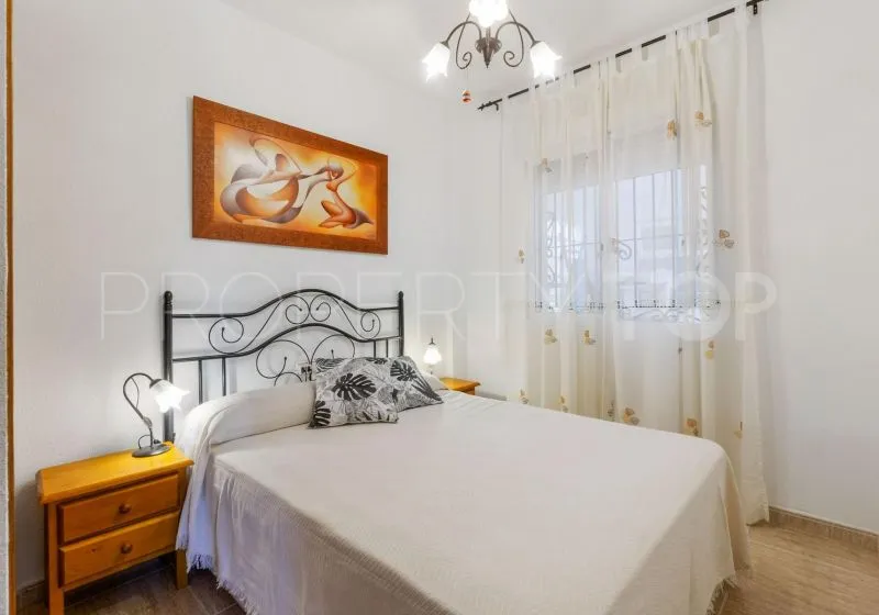 Adosado con 3 dormitorios en venta en Los Altos de Marbella