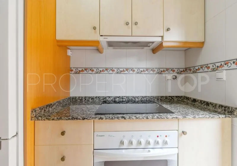 Adosado con 3 dormitorios en venta en Los Altos de Marbella