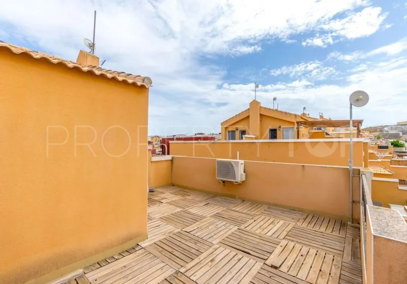 Adosado con 3 dormitorios en venta en Los Altos de Marbella