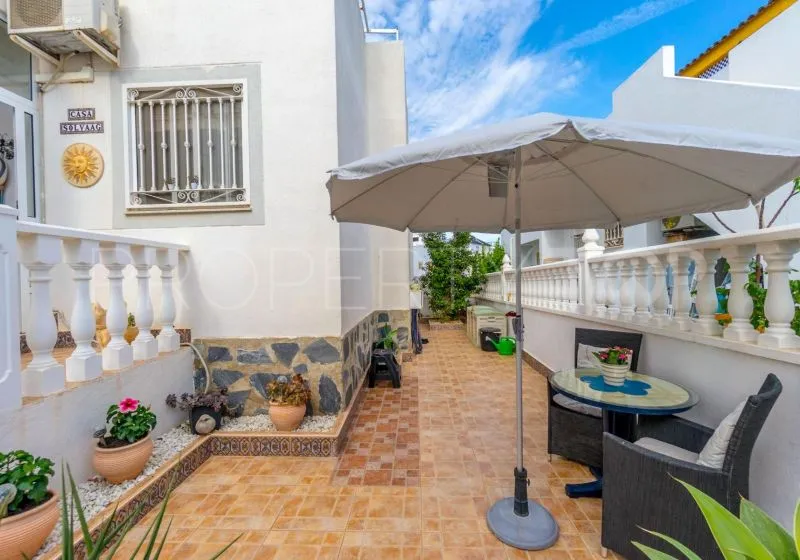 Los Balcones, adosado con 3 dormitorios en venta