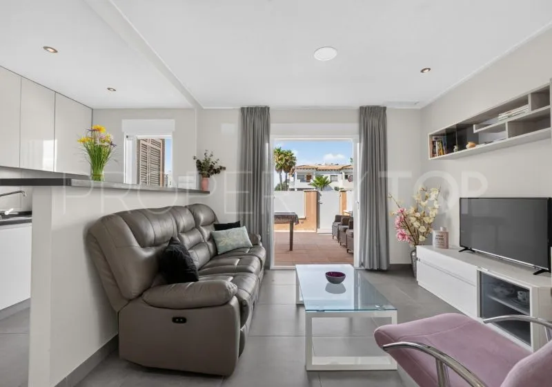 Buy apartment in Punta Prima