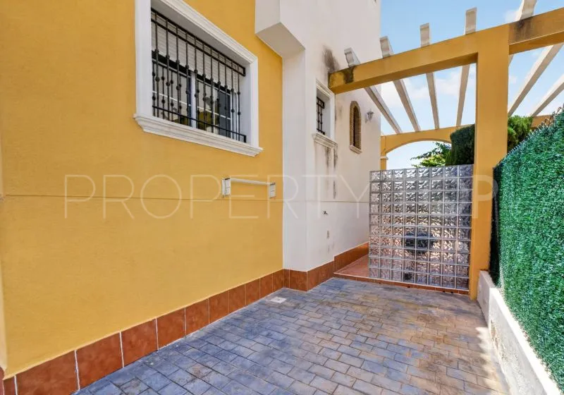 Villa for sale in Los Altos de Marbella