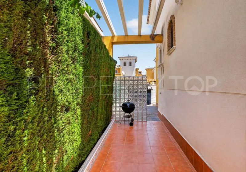 Villa for sale in Los Altos de Marbella
