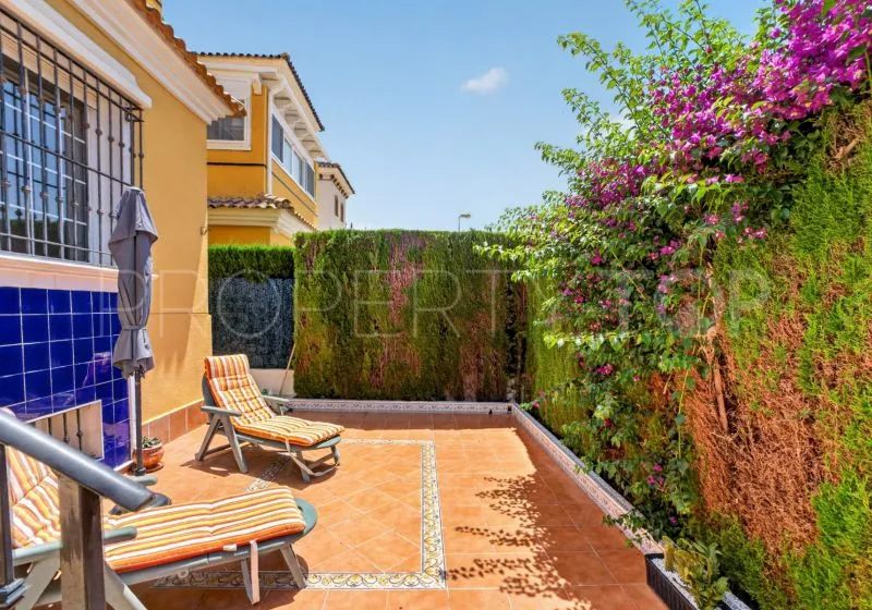Villa for sale in Los Altos de Marbella