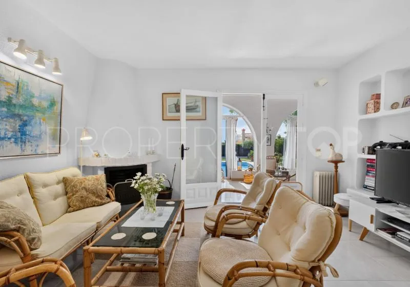 3 bedrooms Los Balcones villa for sale