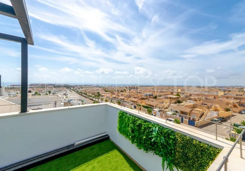 For sale 4 bedrooms apartment in Punta Prima