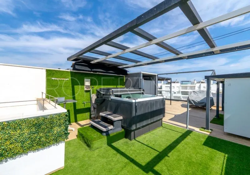 For sale 4 bedrooms apartment in Punta Prima