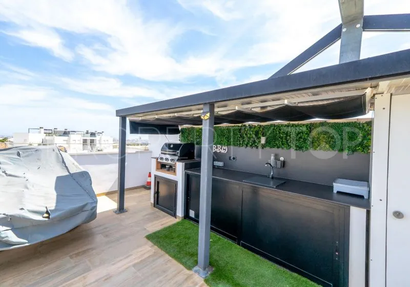 For sale 4 bedrooms apartment in Punta Prima