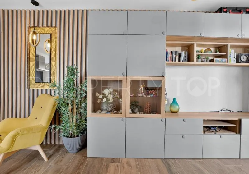 For sale 4 bedrooms apartment in Punta Prima