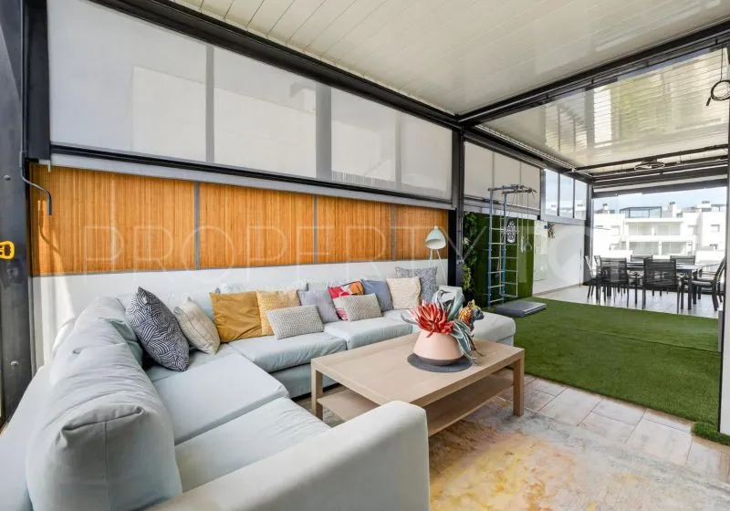 For sale 4 bedrooms apartment in Punta Prima