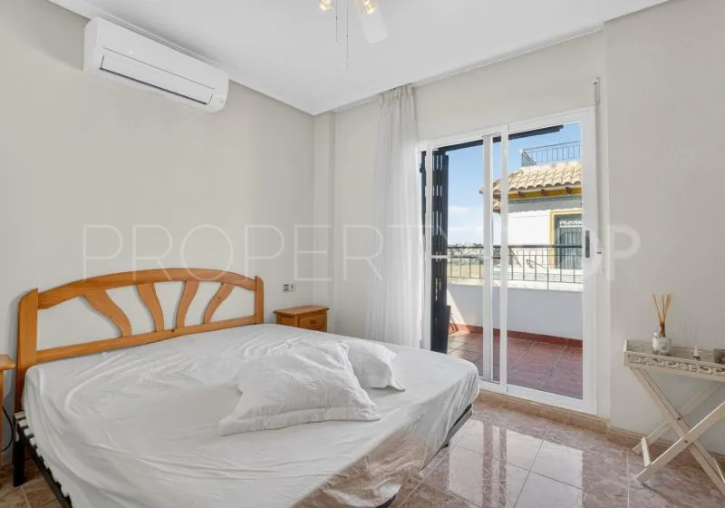 Town house with 2 bedrooms for sale in Punta Prima