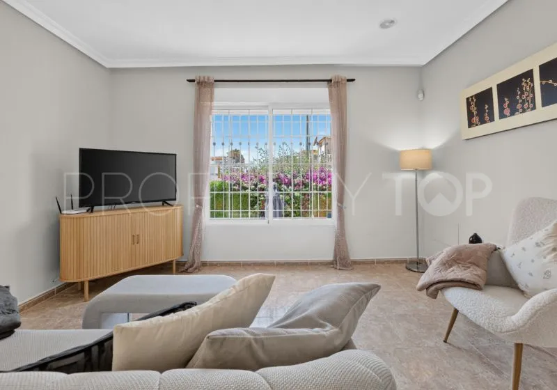 Villa for sale in Los Altos de Marbella