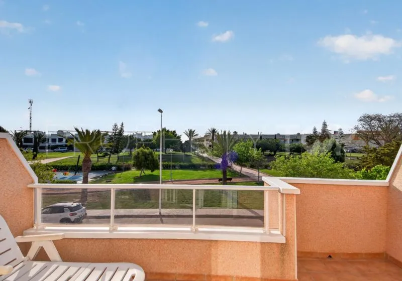 Adosado en venta de 3 dormitorios en Punta Prima