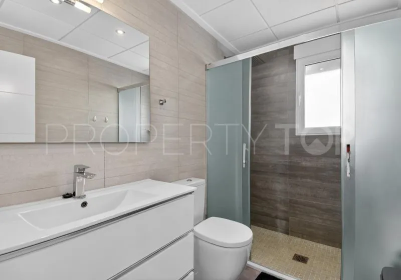 Adosado en venta de 3 dormitorios en Punta Prima