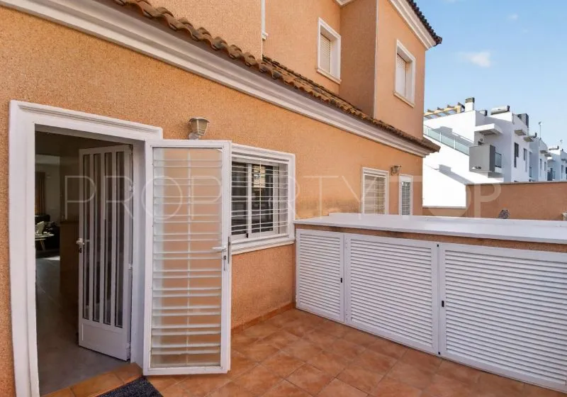 Adosado en venta de 3 dormitorios en Punta Prima