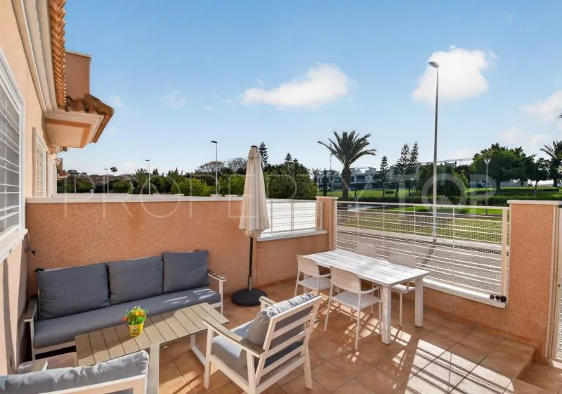 Adosado en venta de 3 dormitorios en Punta Prima