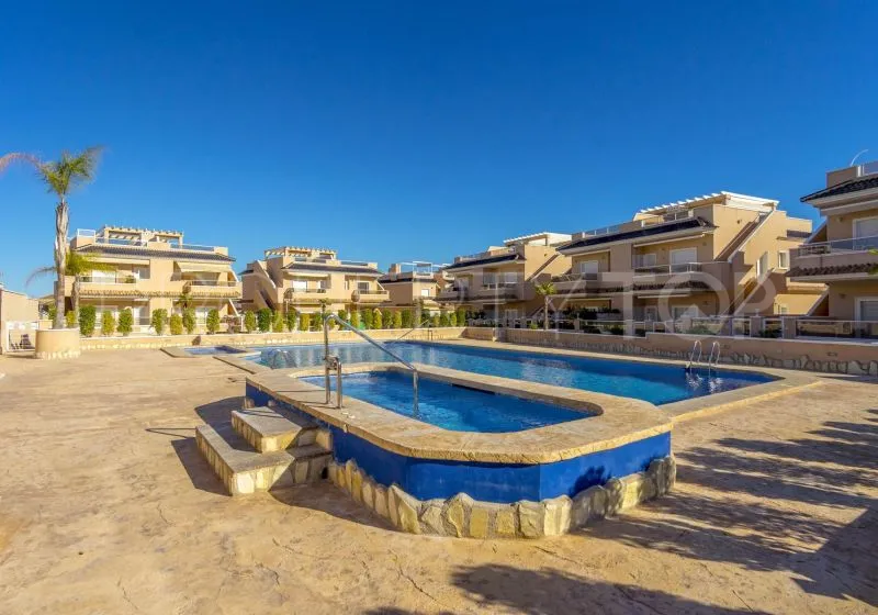 Adosado en venta de 3 dormitorios en Punta Prima
