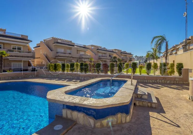 Adosado en venta de 3 dormitorios en Punta Prima