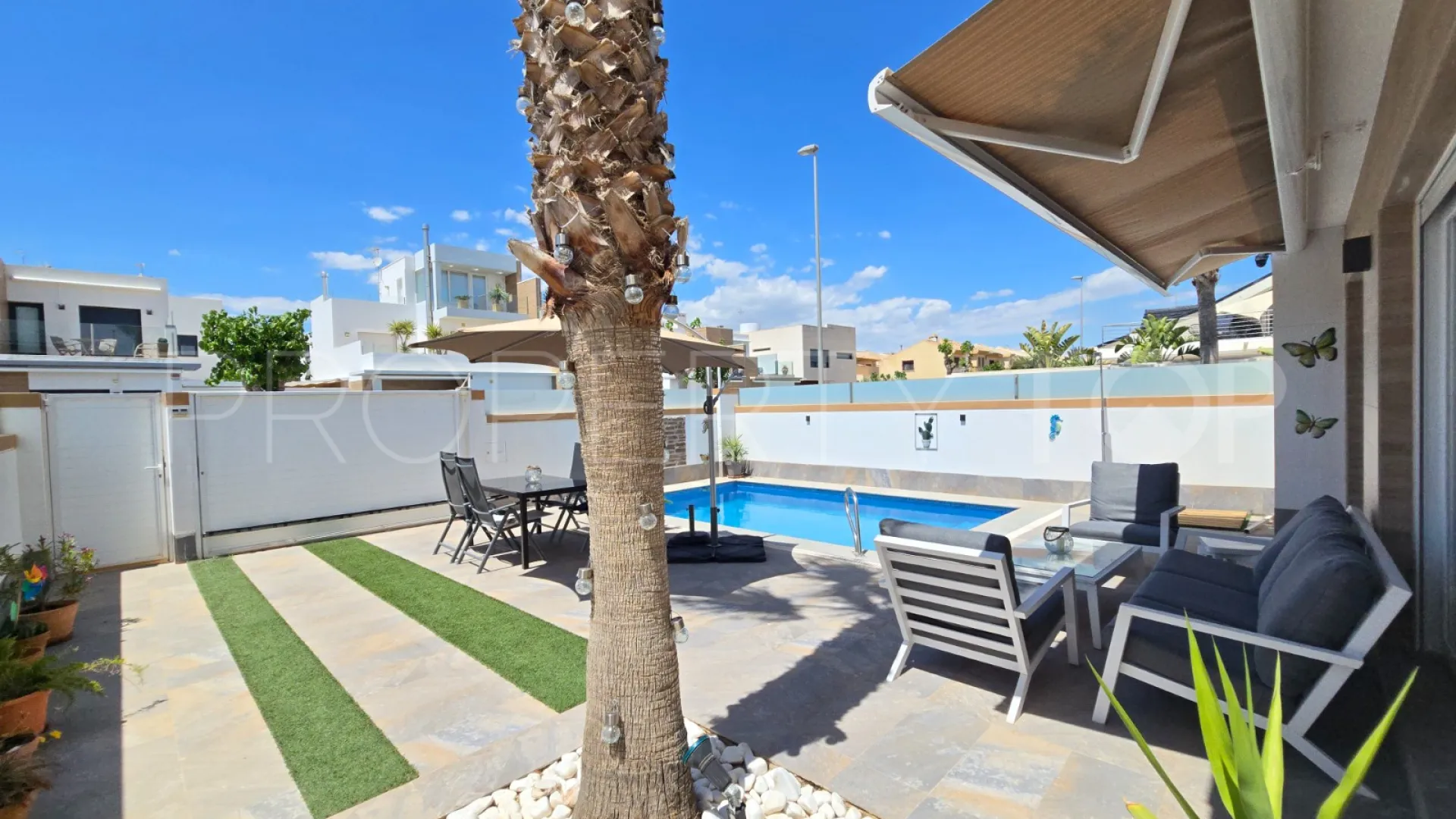Villa with 3 bedrooms for sale in Pilar de la Horadada