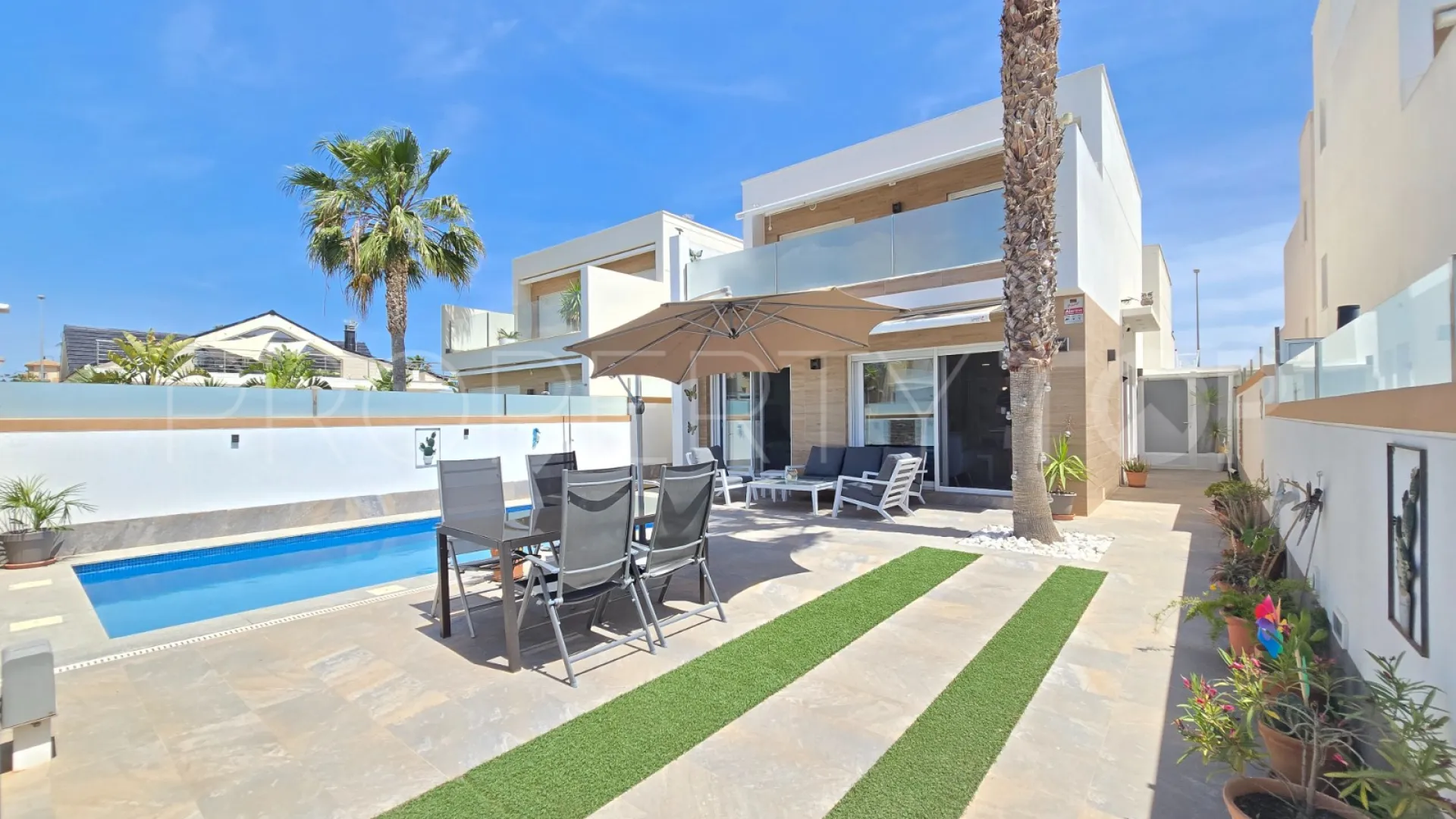 Villa with 3 bedrooms for sale in Pilar de la Horadada