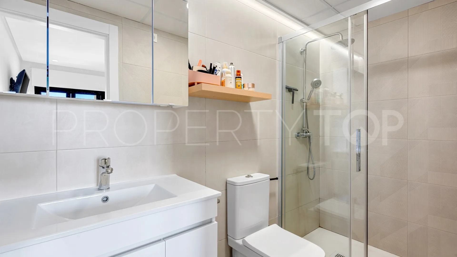 Los Altos de Marbella, apartamento de 2 dormitorios en venta