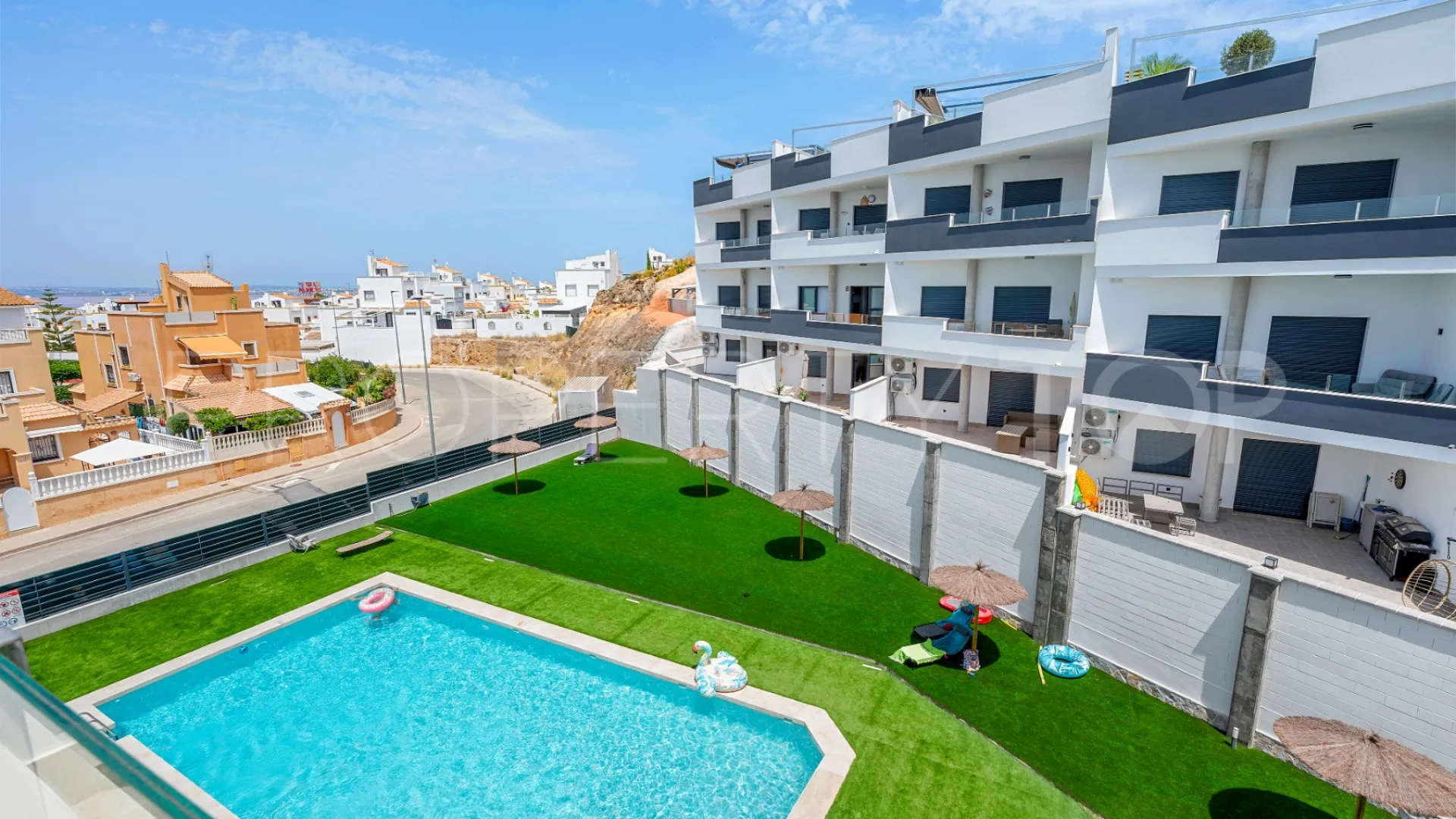 Los Altos de Marbella, apartamento de 2 dormitorios en venta