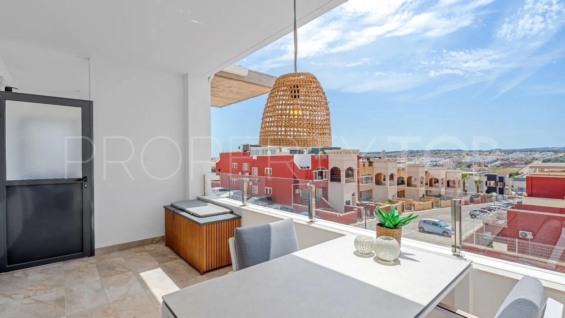 Los Altos de Marbella, apartamento de 2 dormitorios en venta