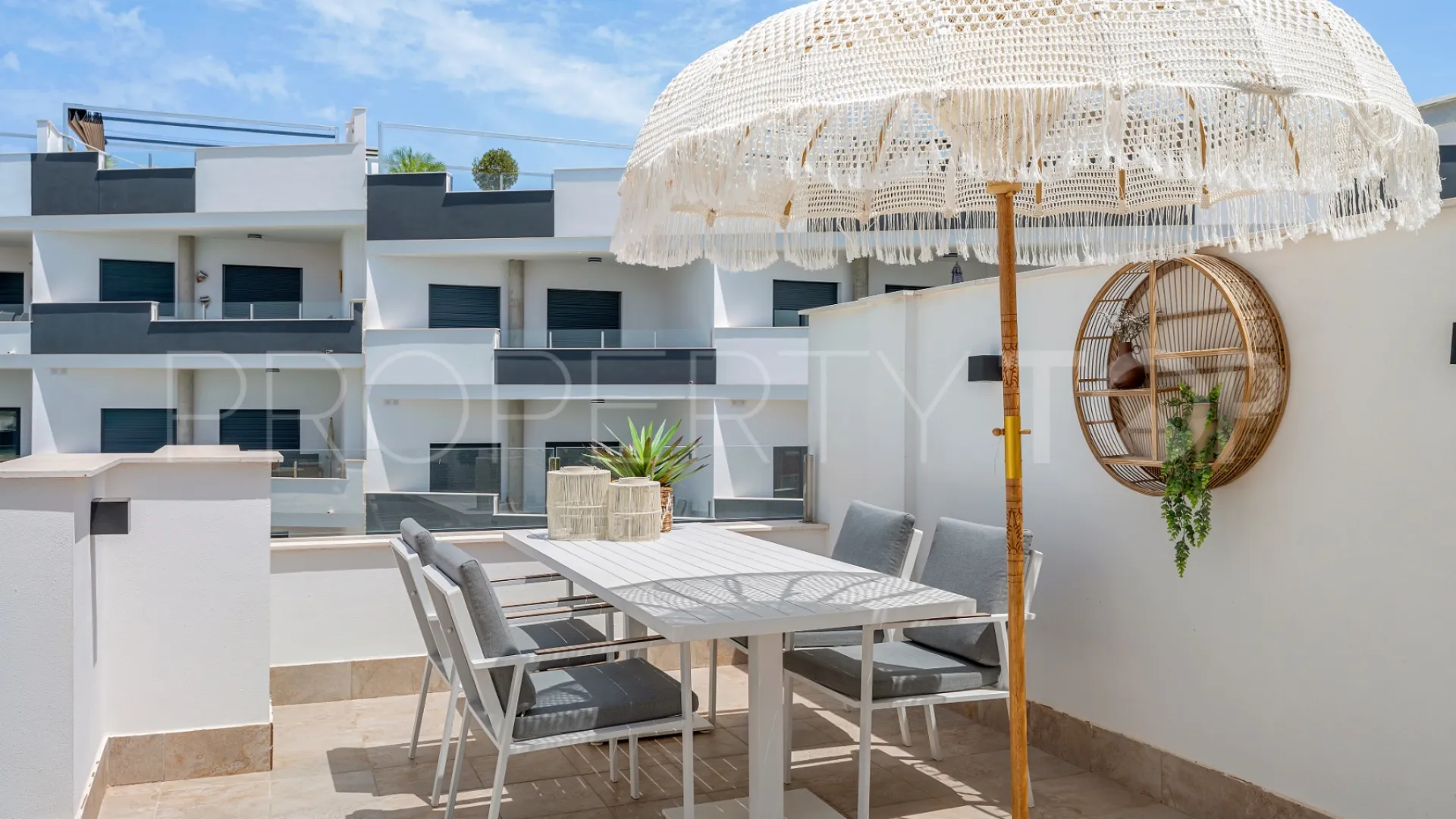 Los Altos de Marbella, apartamento de 2 dormitorios en venta