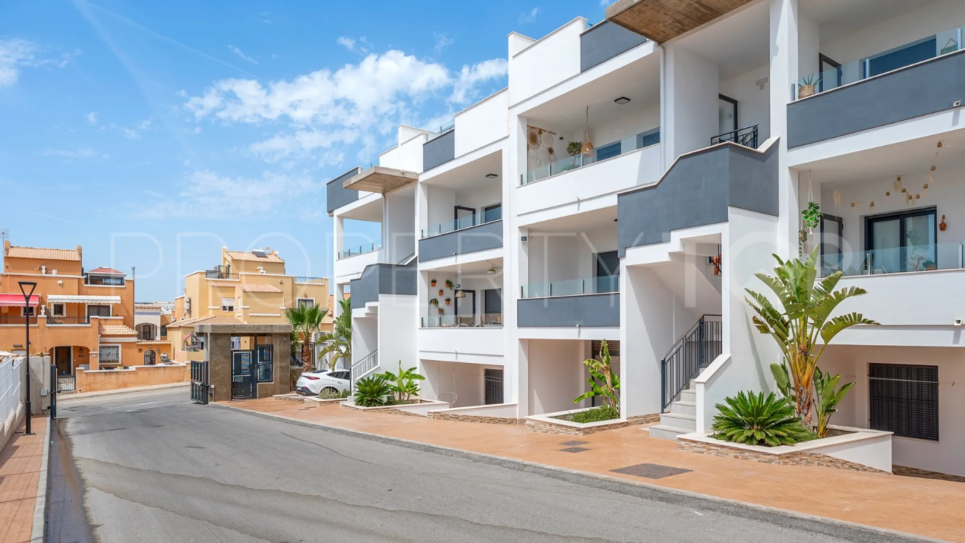 Los Altos de Marbella, apartamento de 2 dormitorios en venta
