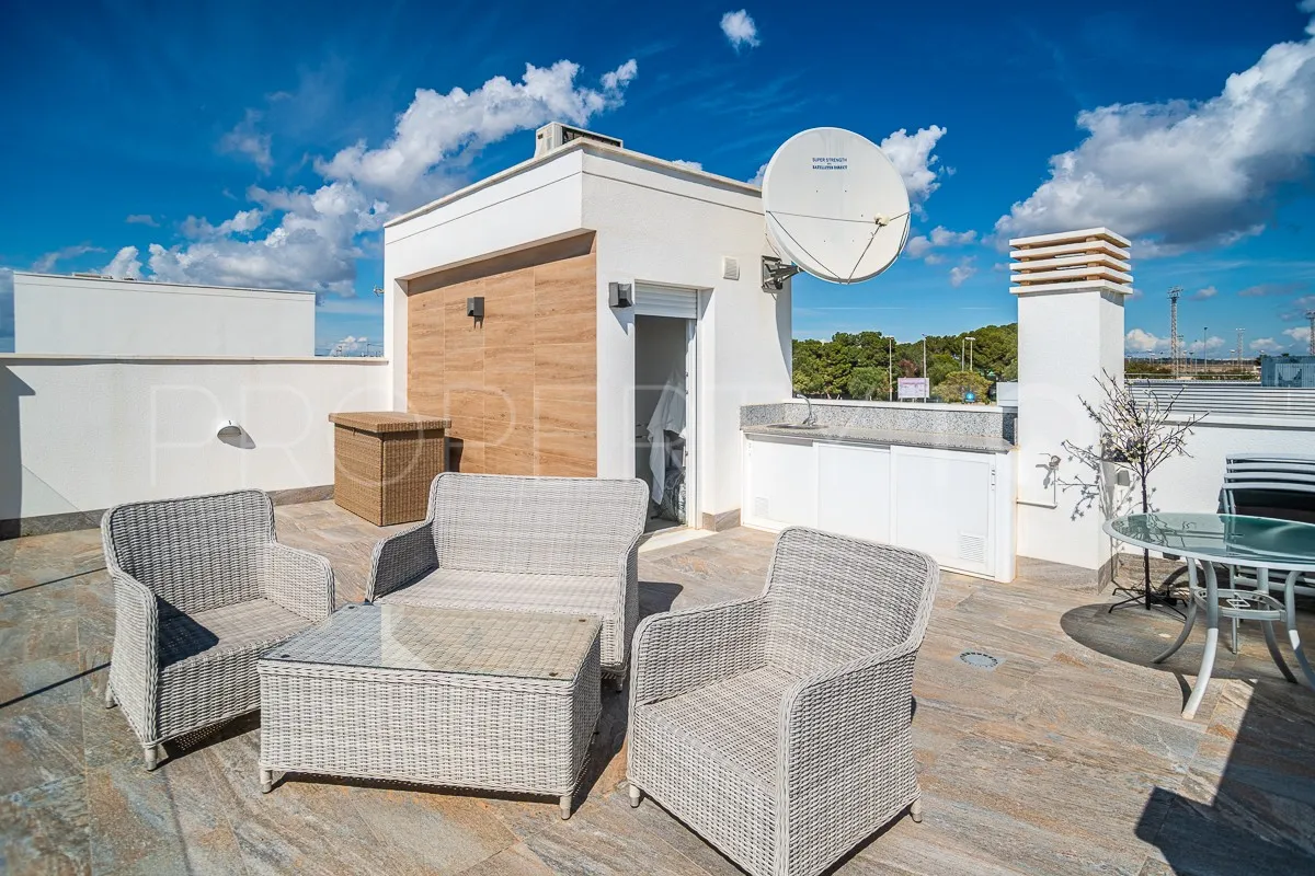 Villa en venta con 3 dormitorios en Pilar de la Horadada