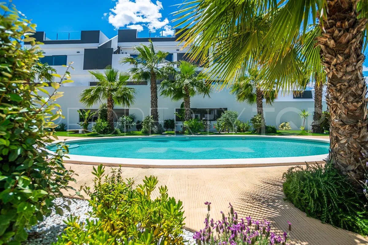 Se vende apartamento en Los Altos de Marbella de 3 dormitorios